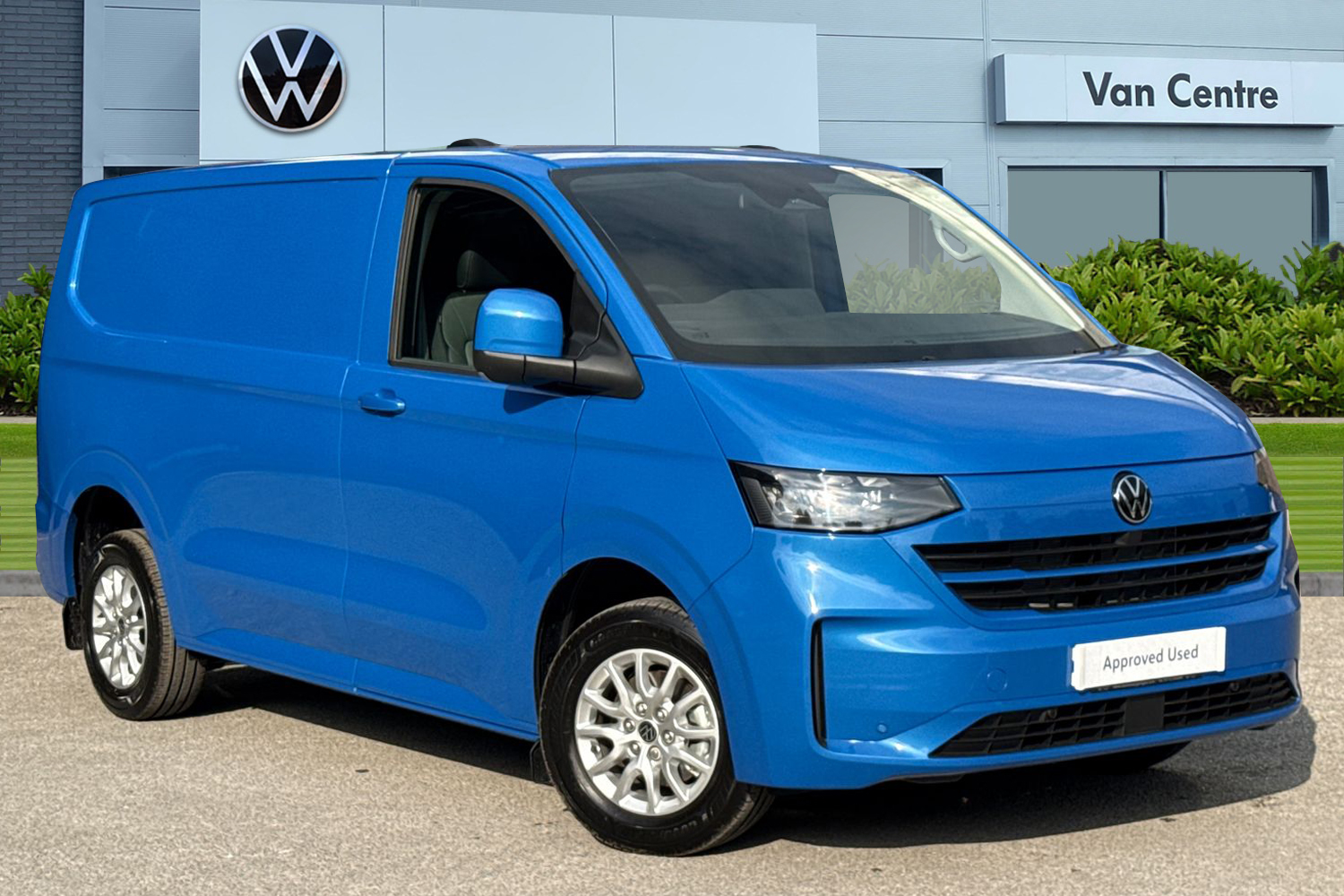 Main listing image - Volkswagen Transporter
