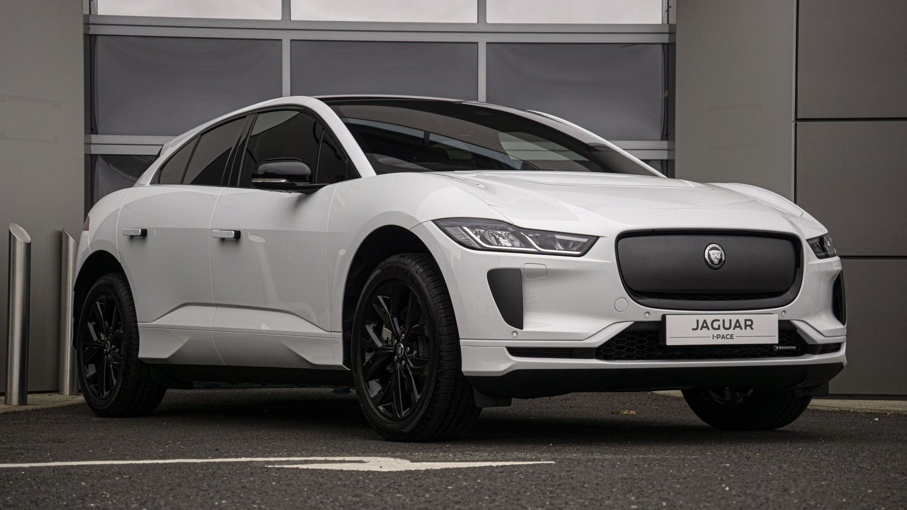 Main listing image - Jaguar I-Pace