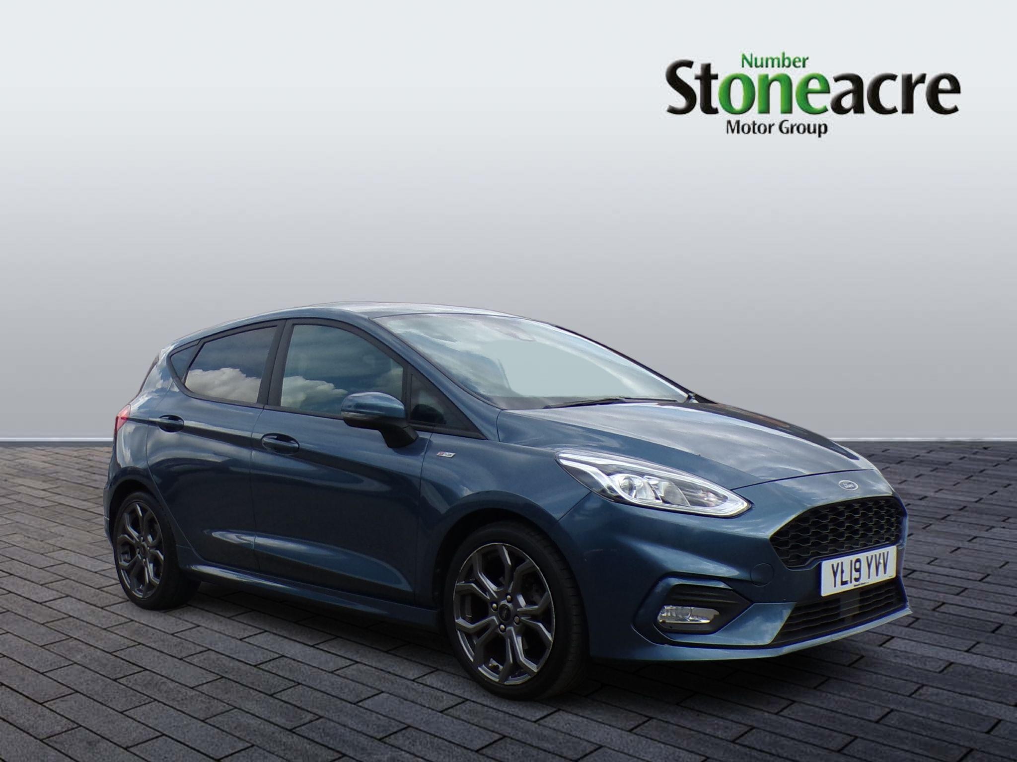 Main listing image - Ford Fiesta