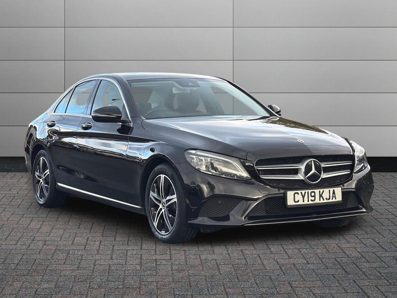 Main listing image - Mercedes-Benz C-Class