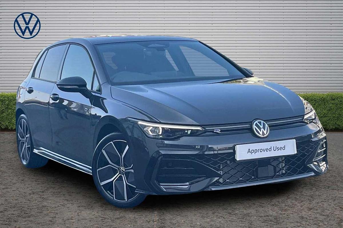 Main listing image - Volkswagen Golf