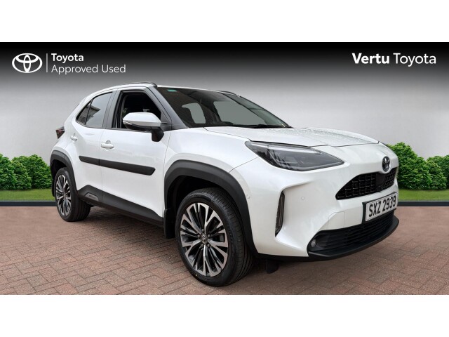 Main listing image - Toyota Yaris Cross