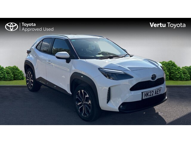 Main listing image - Toyota Yaris Cross