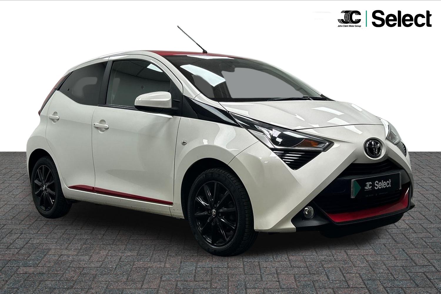 Main listing image - Toyota Aygo