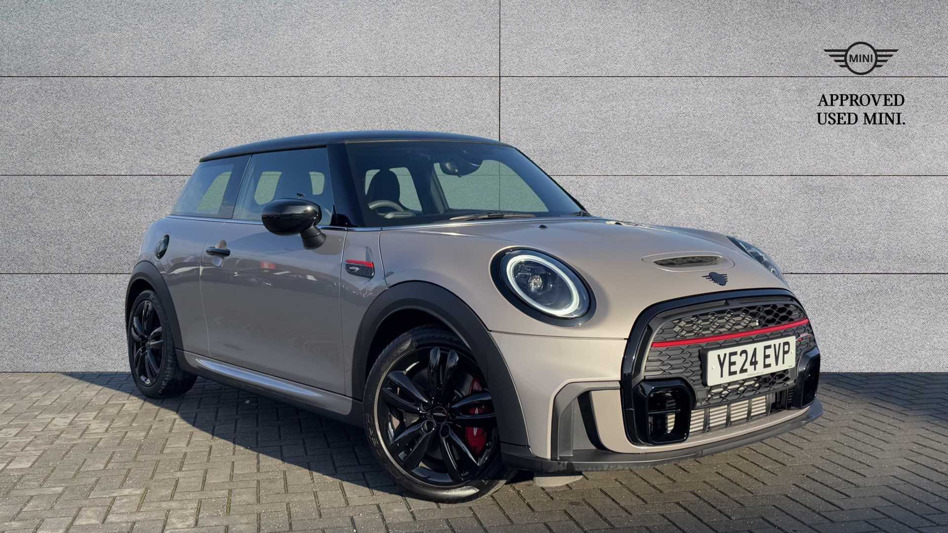 Main listing image - MINI Hatchback