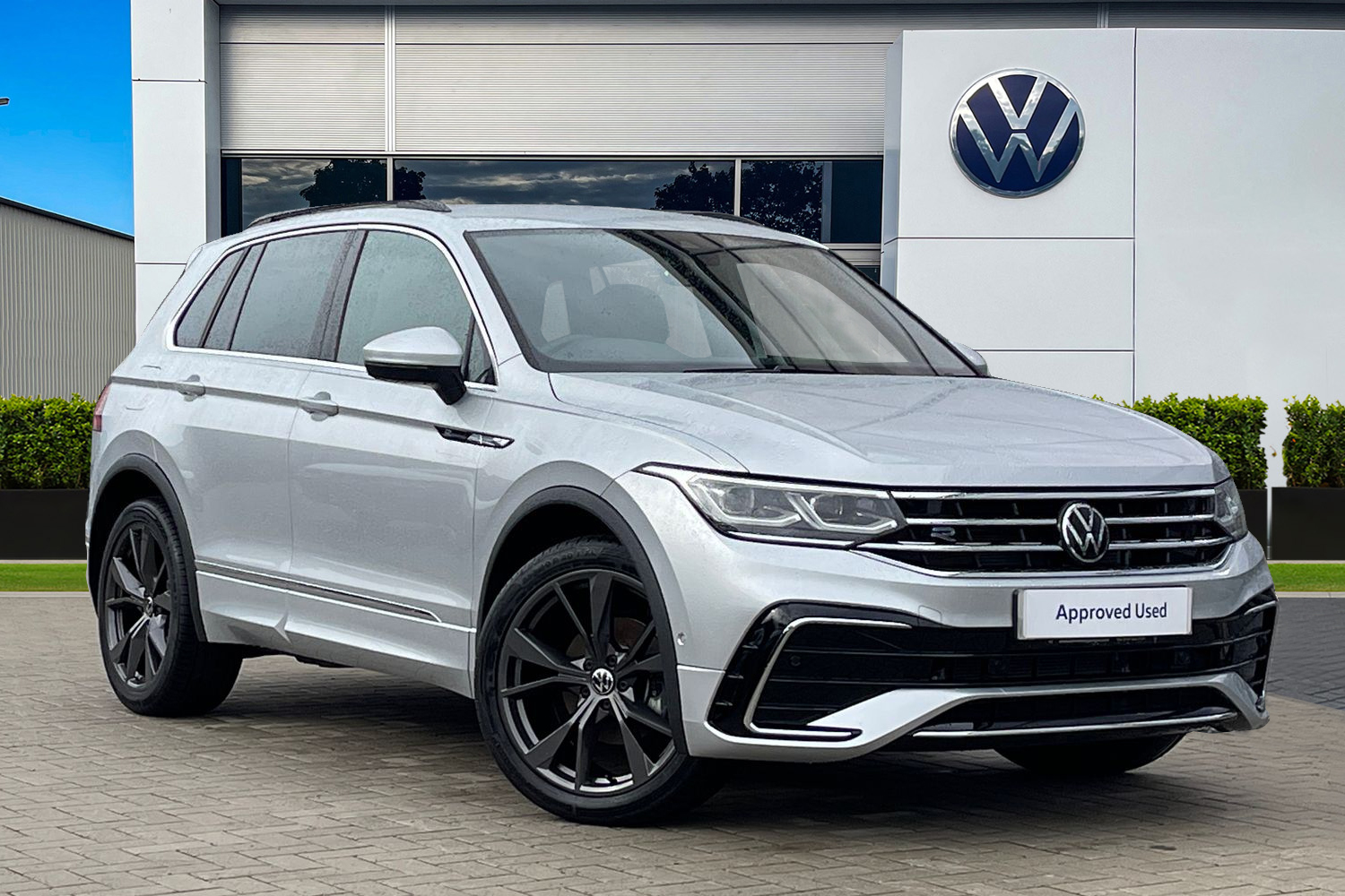 Main listing image - Volkswagen Tiguan