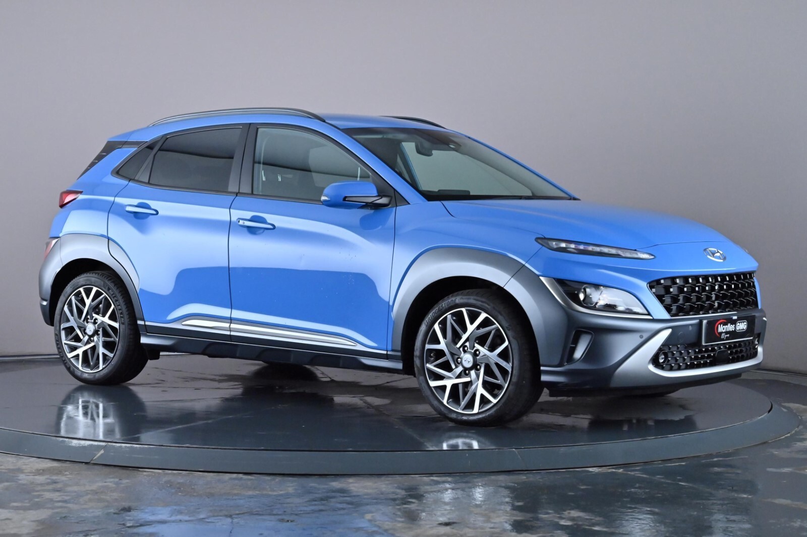 Main listing image - Hyundai Kona