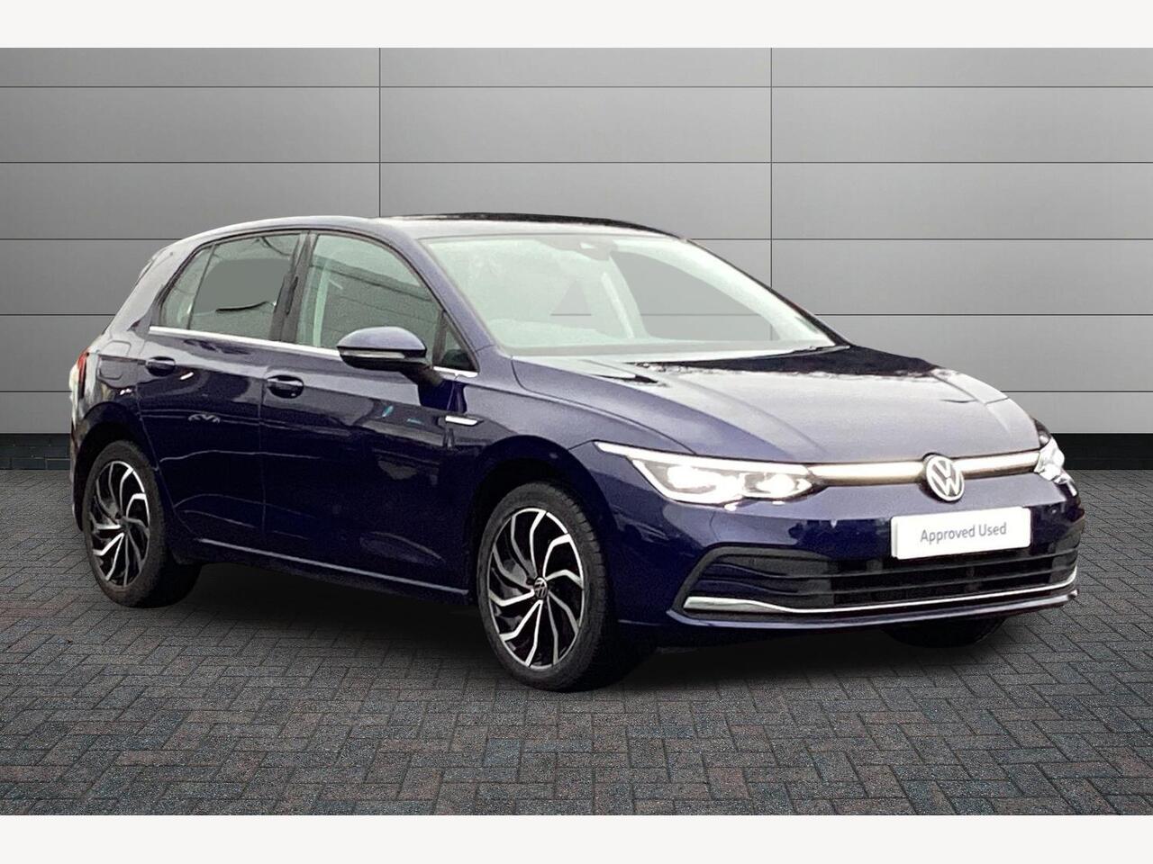 Main listing image - Volkswagen Golf