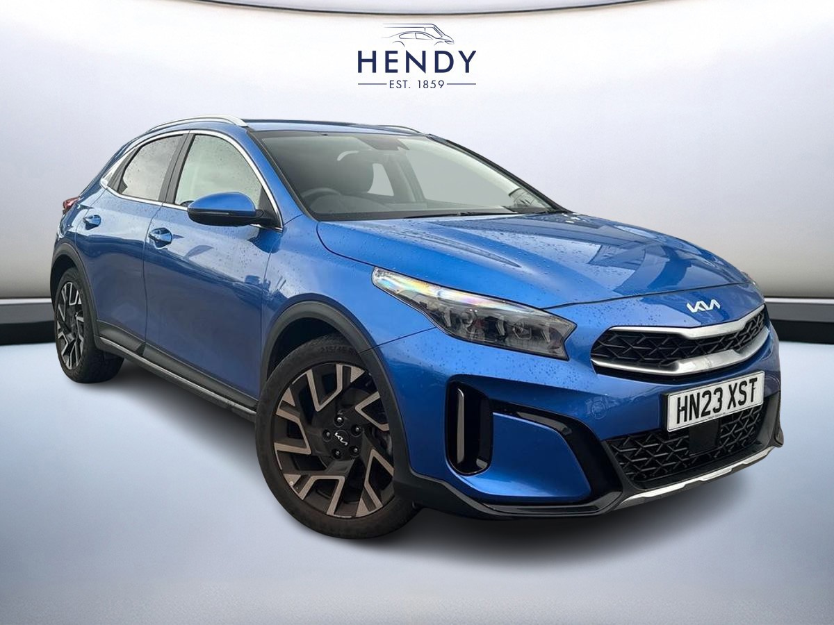 Main listing image - Kia XCeed