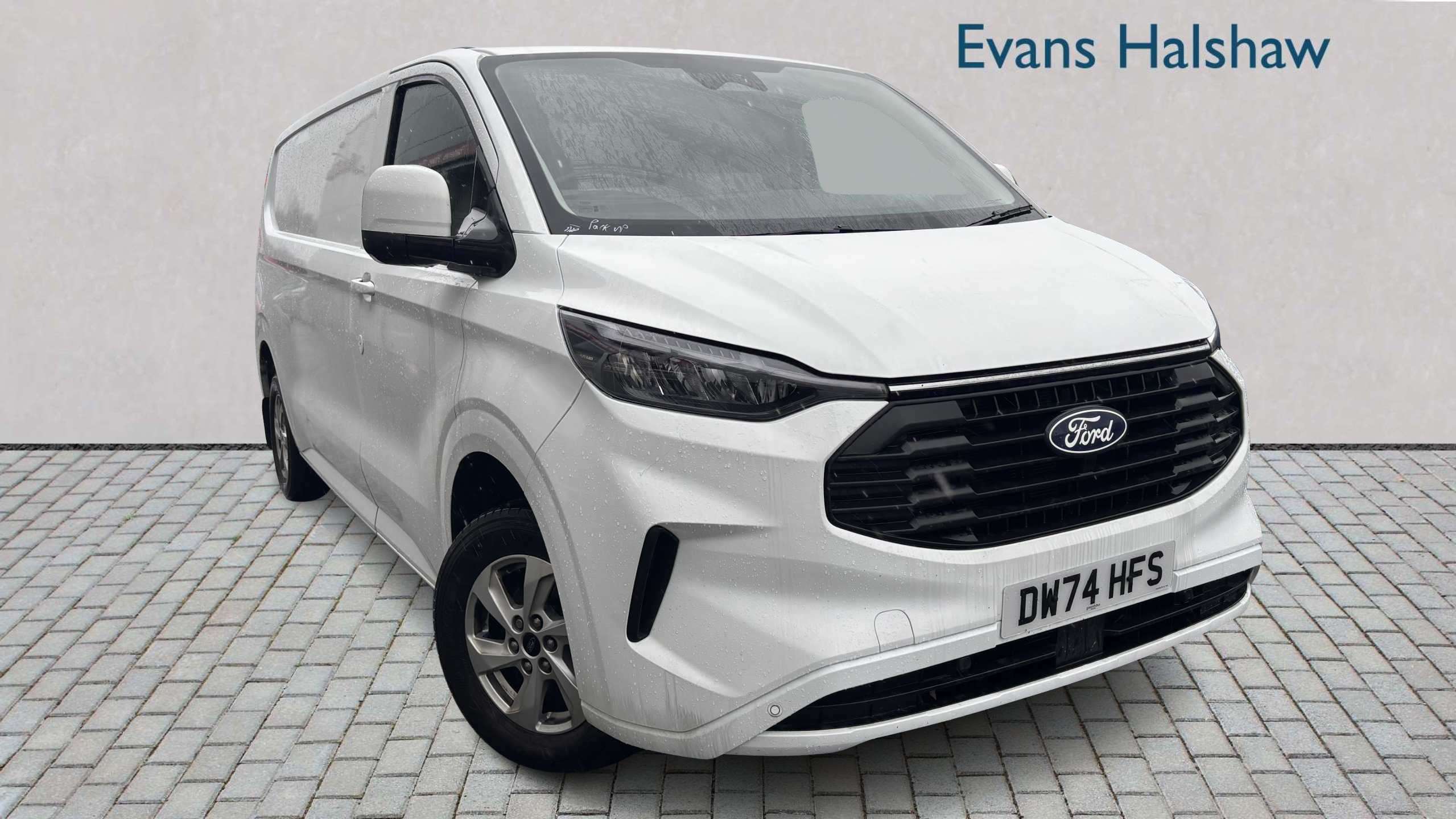 Main listing image - Ford Transit Custom