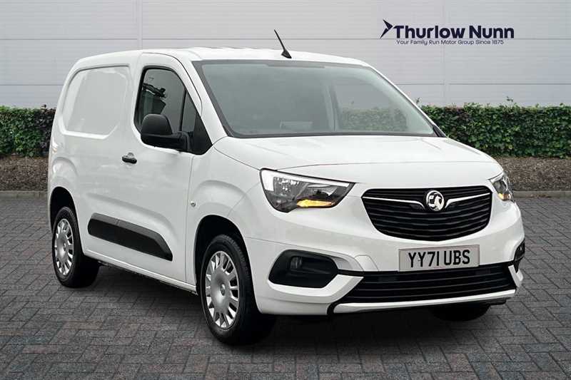 Main listing image - Vauxhall Combo Cargo