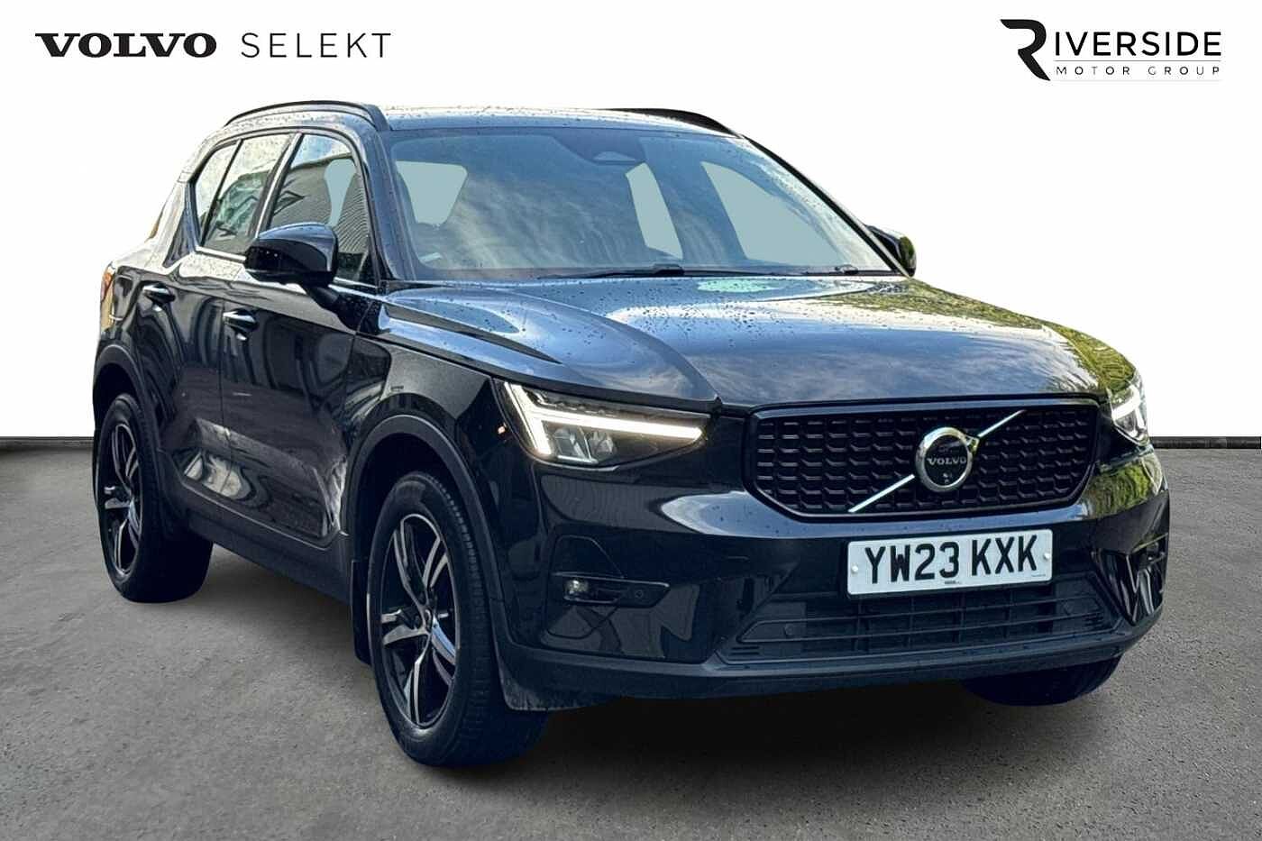 Main listing image - Volvo XC40