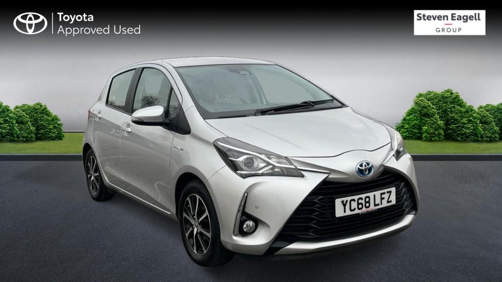 Main listing image - Toyota Yaris