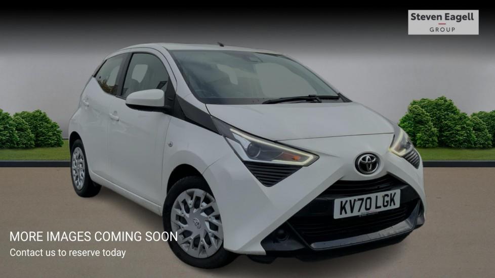 Main listing image - Toyota Aygo