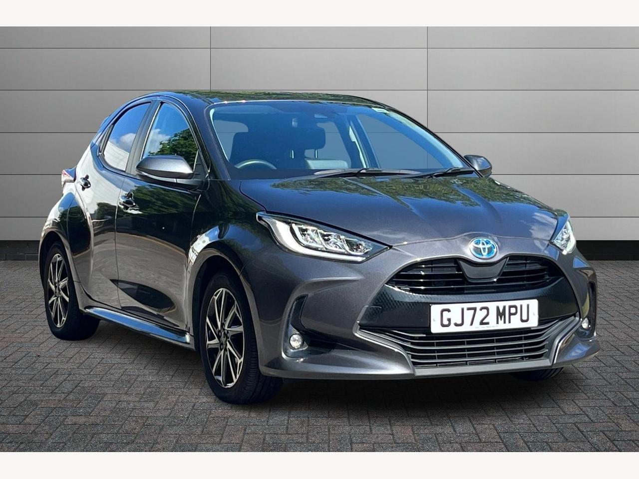 Main listing image - Toyota Yaris