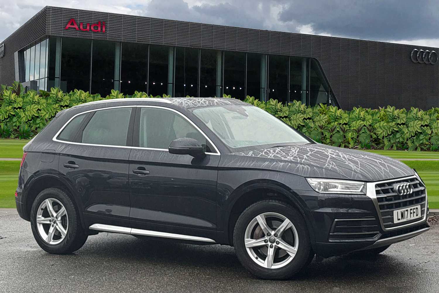 Main listing image - Audi Q5