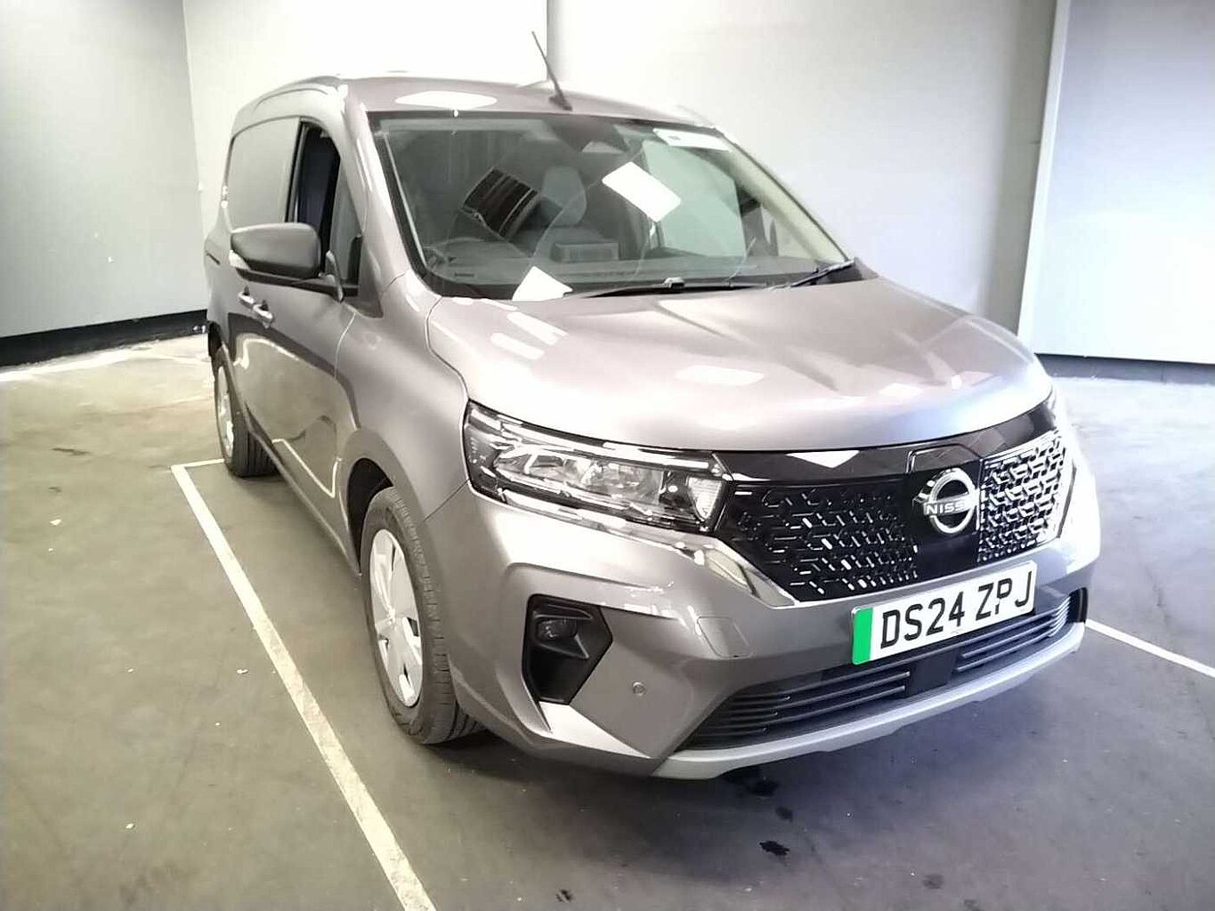 Main listing image - Nissan Townstar