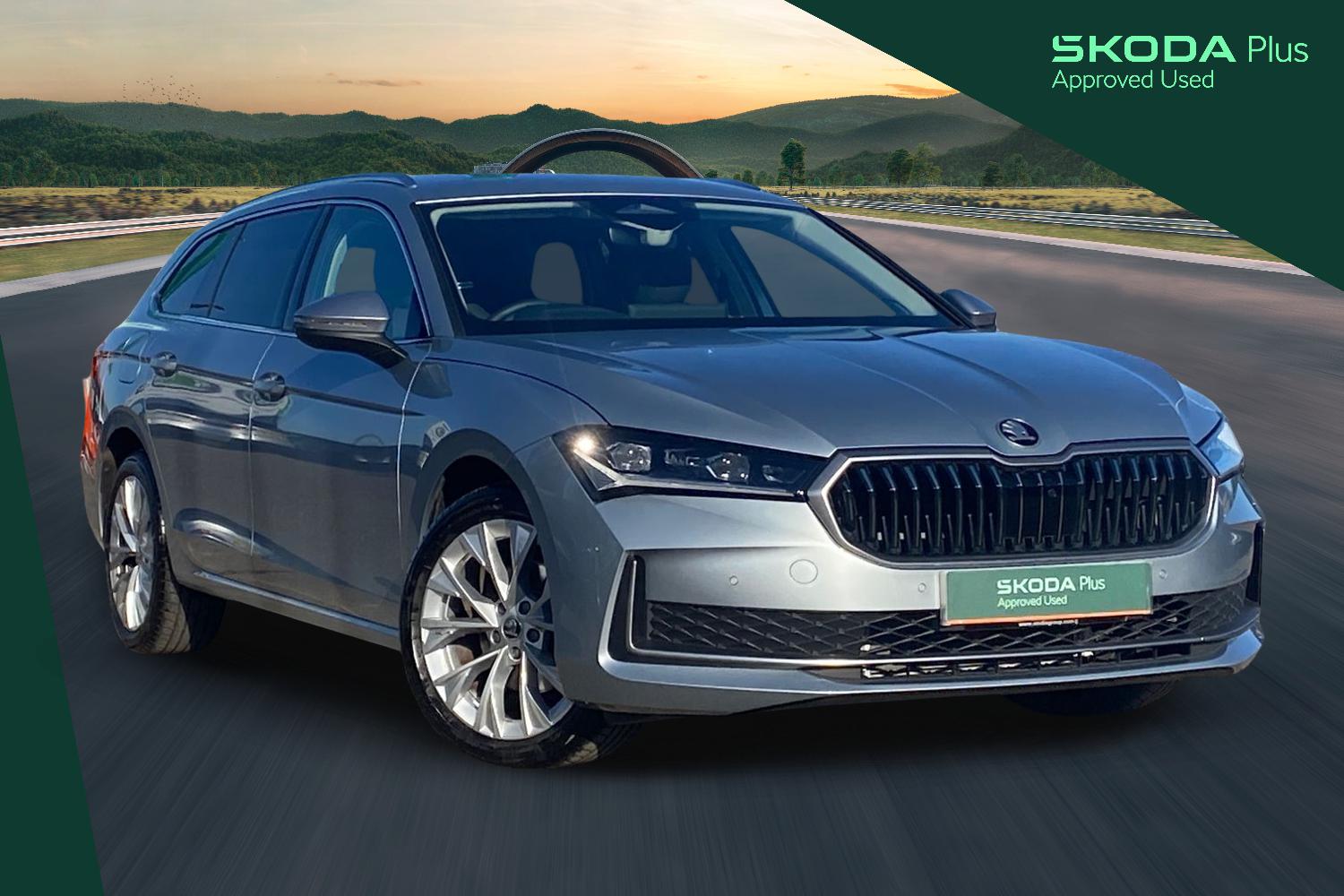 Main listing image - Skoda Superb Estate