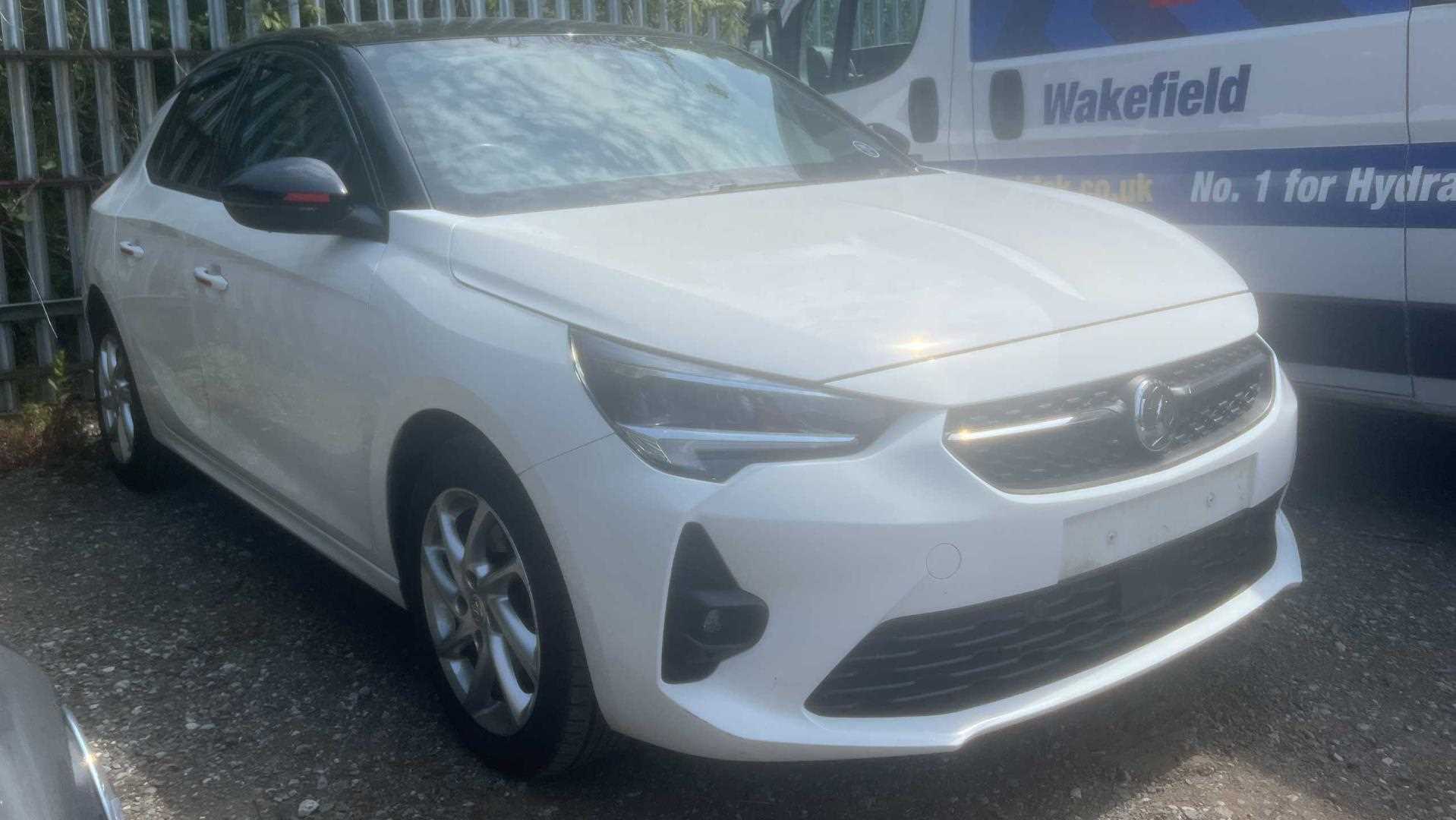 Main listing image - Vauxhall Corsa