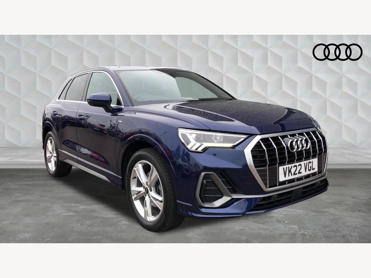 Main listing image - Audi Q3