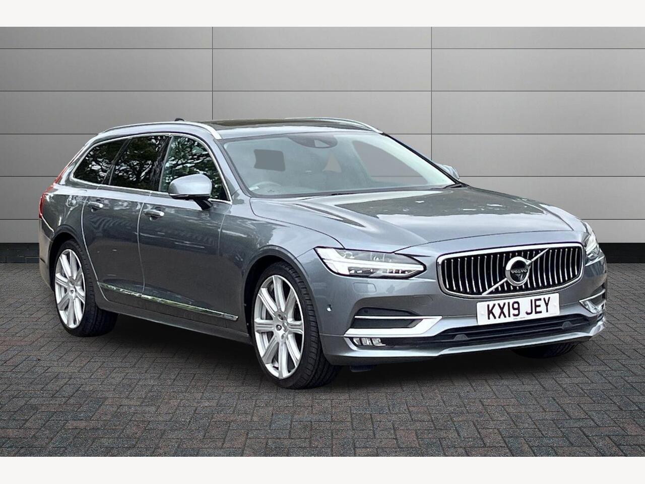 Main listing image - Volvo V90