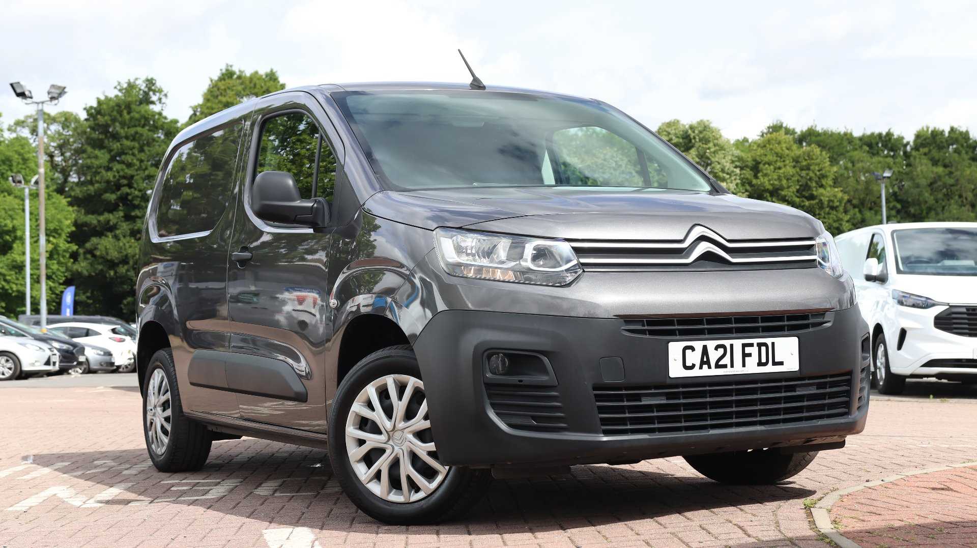 Main listing image - Citroen Berlingo Van
