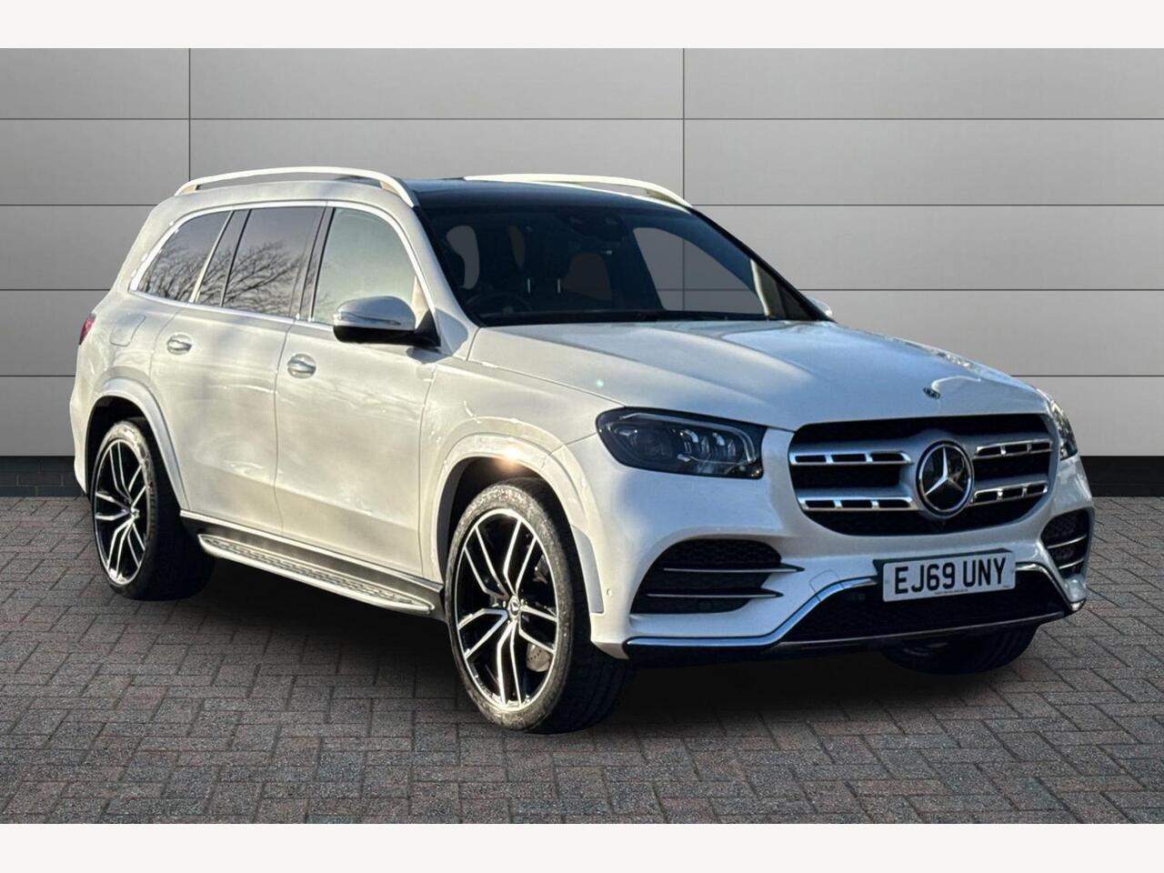 Main listing image - Mercedes-Benz GLS
