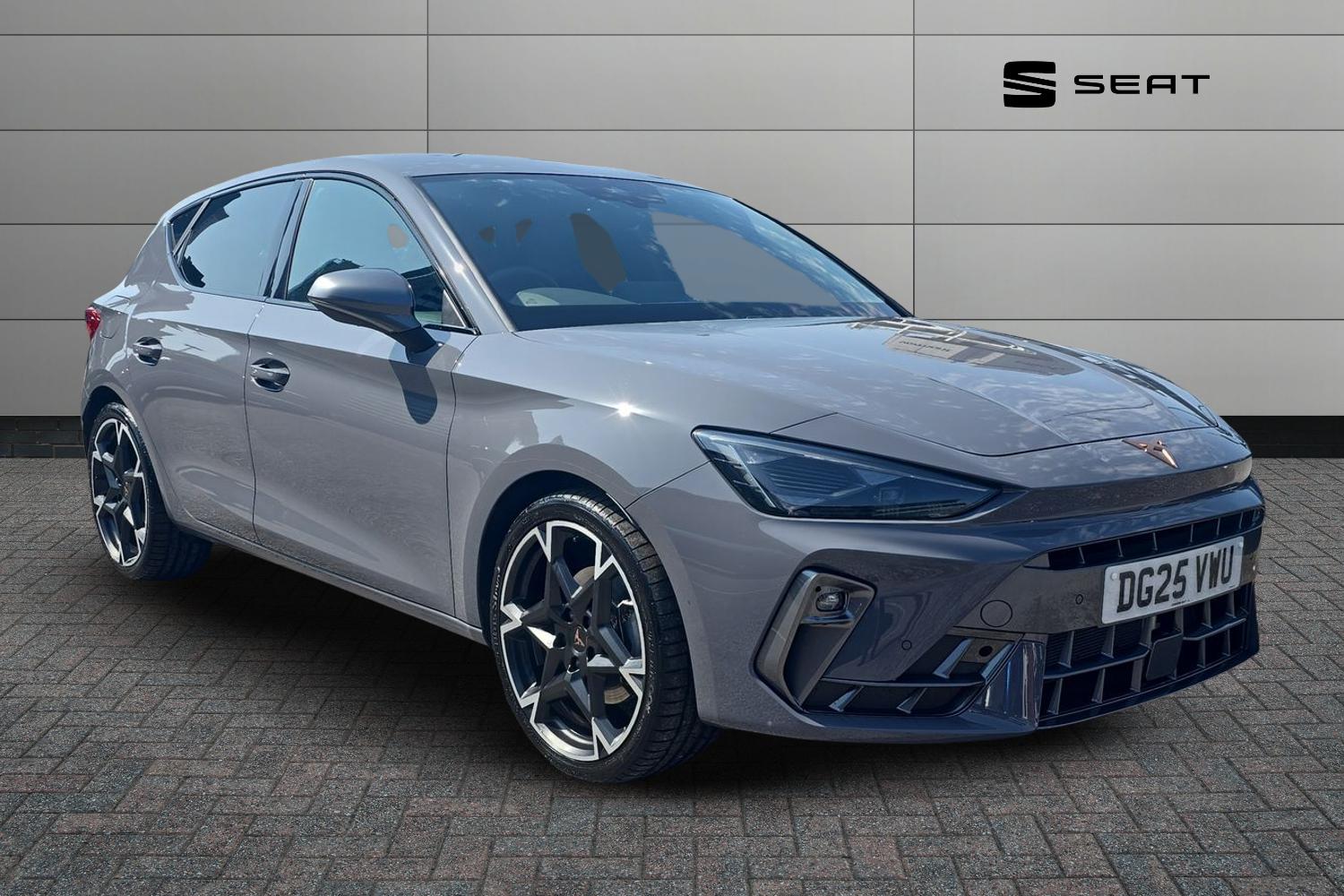 Main listing image - Cupra Leon