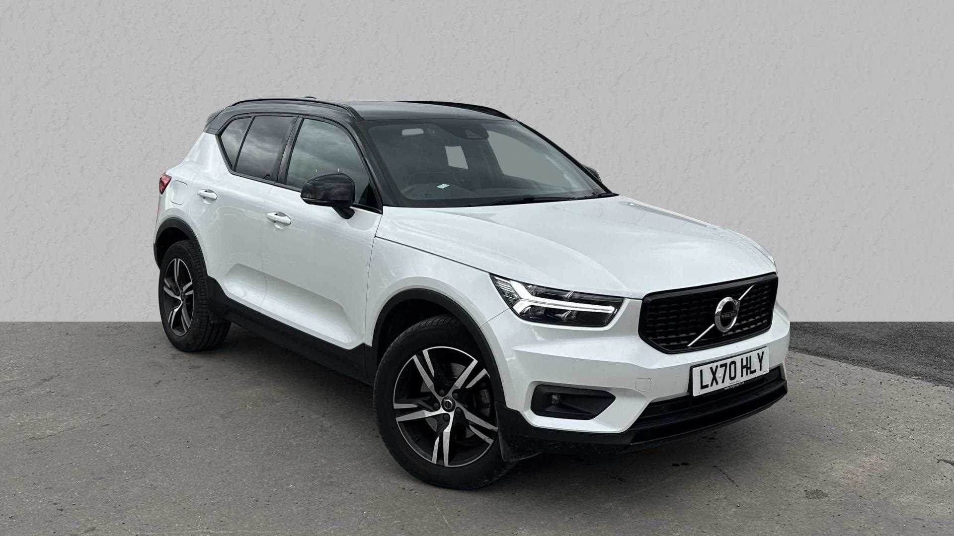 Main listing image - Volvo XC40
