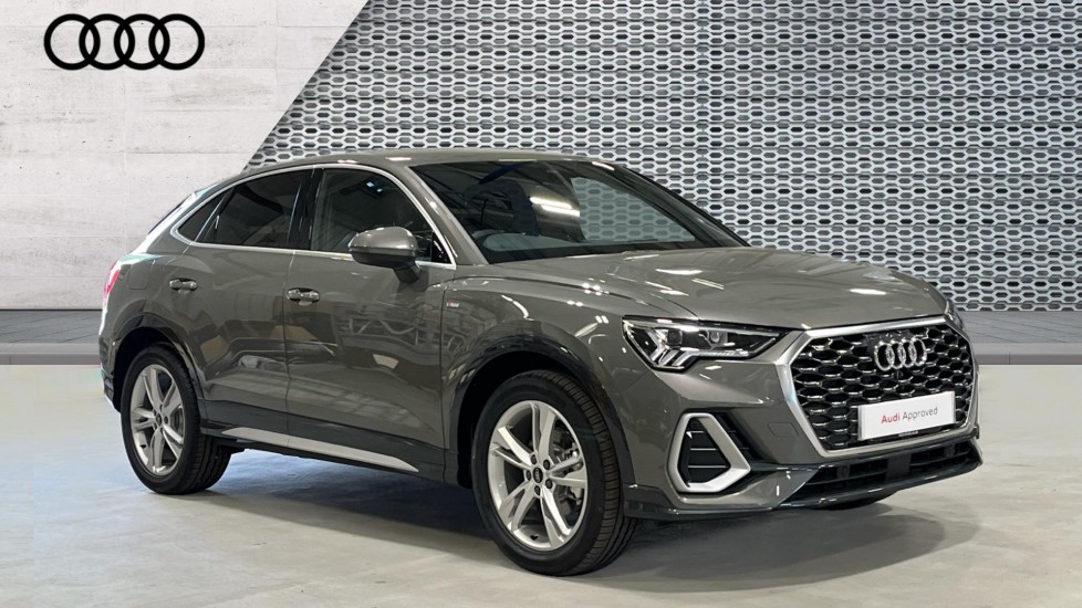 Main listing image - Audi Q3