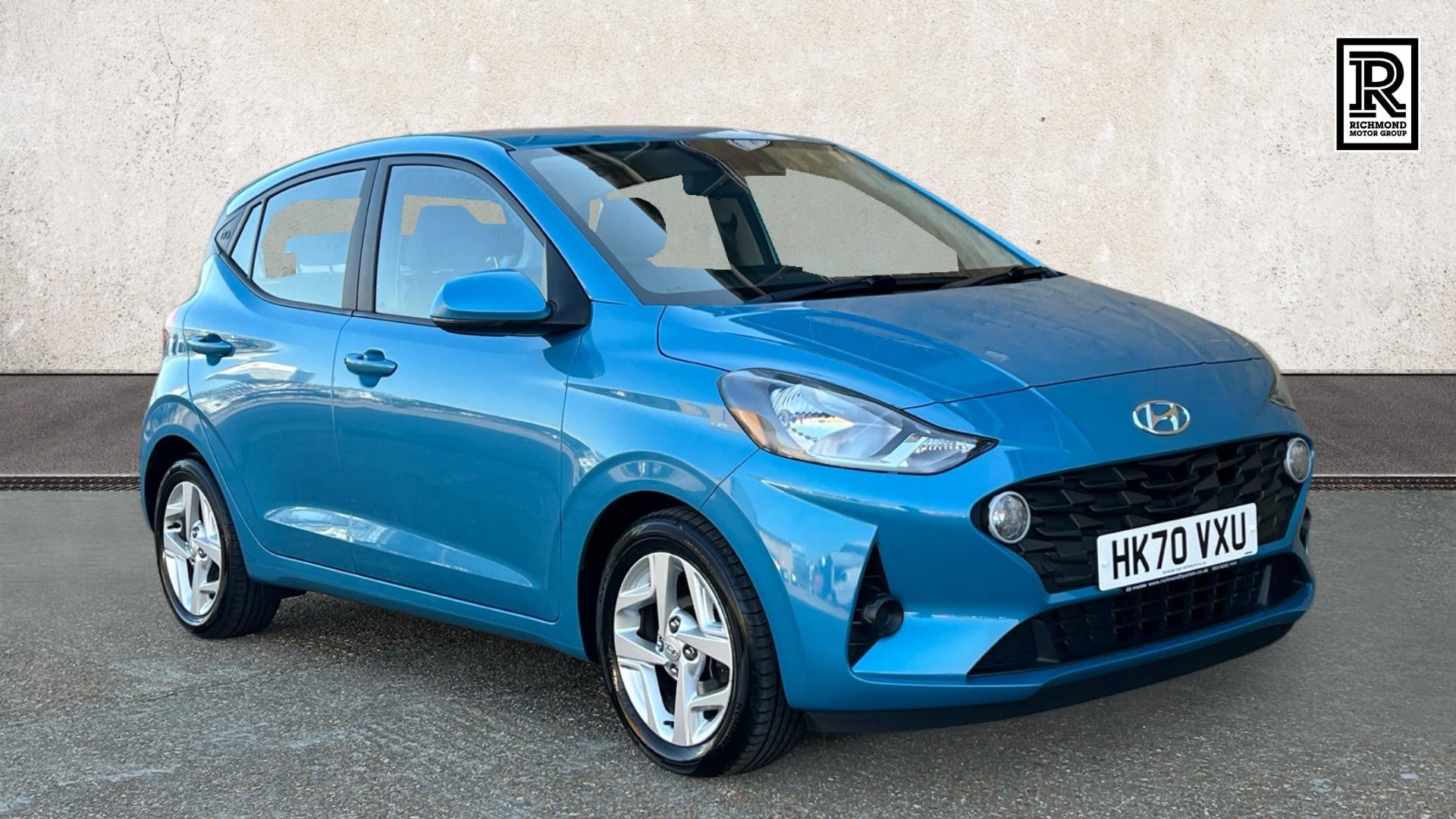 Main listing image - Hyundai i10