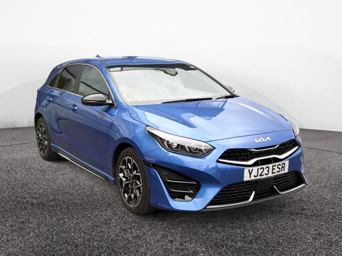 Main listing image - Kia Ceed