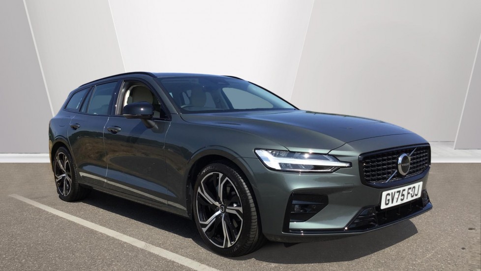 Main listing image - Volvo V60