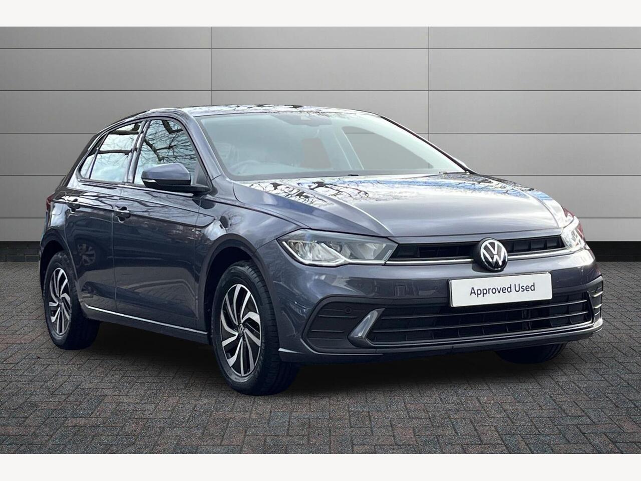 Main listing image - Volkswagen Polo
