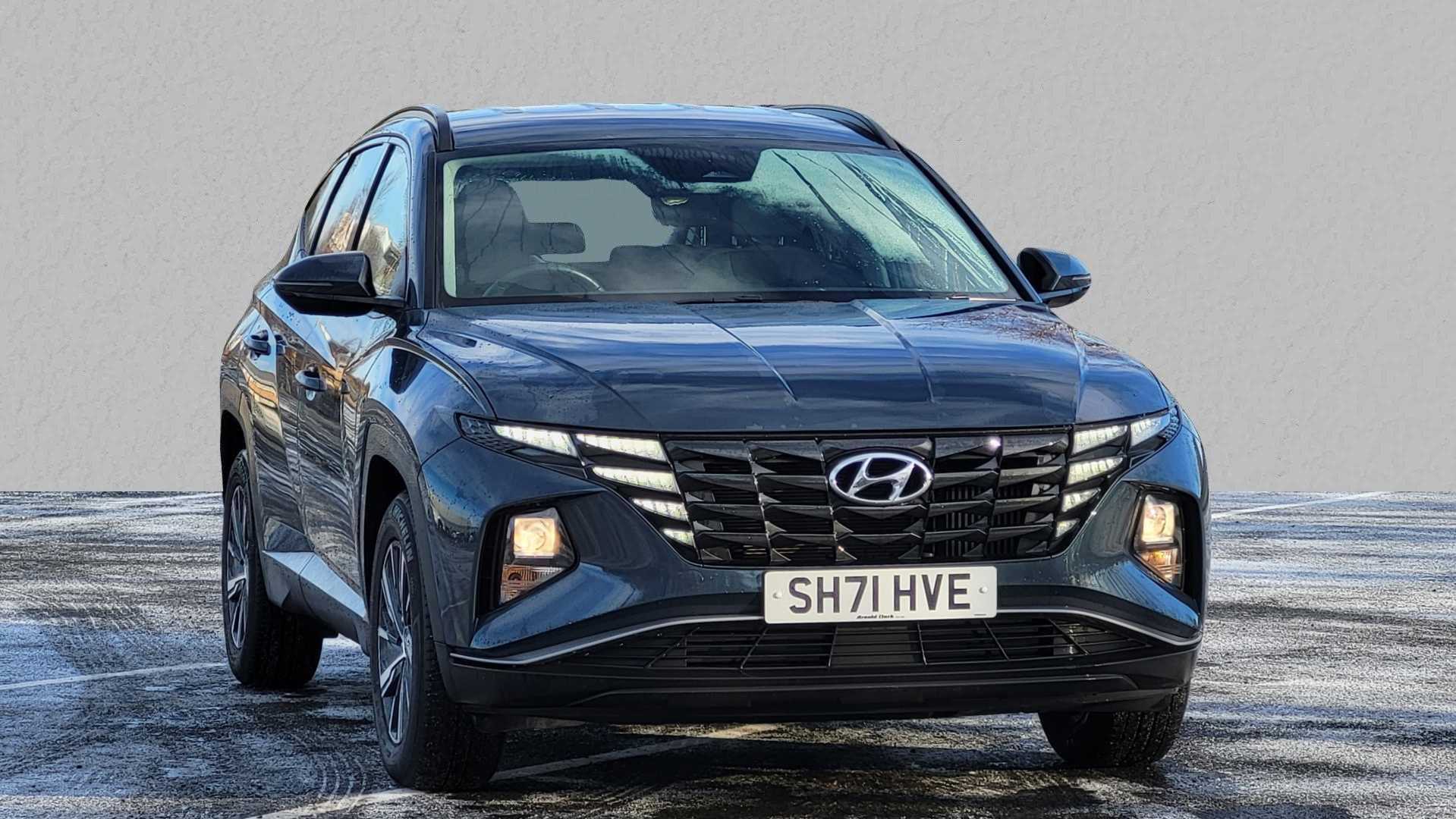 Main listing image - Hyundai Tucson