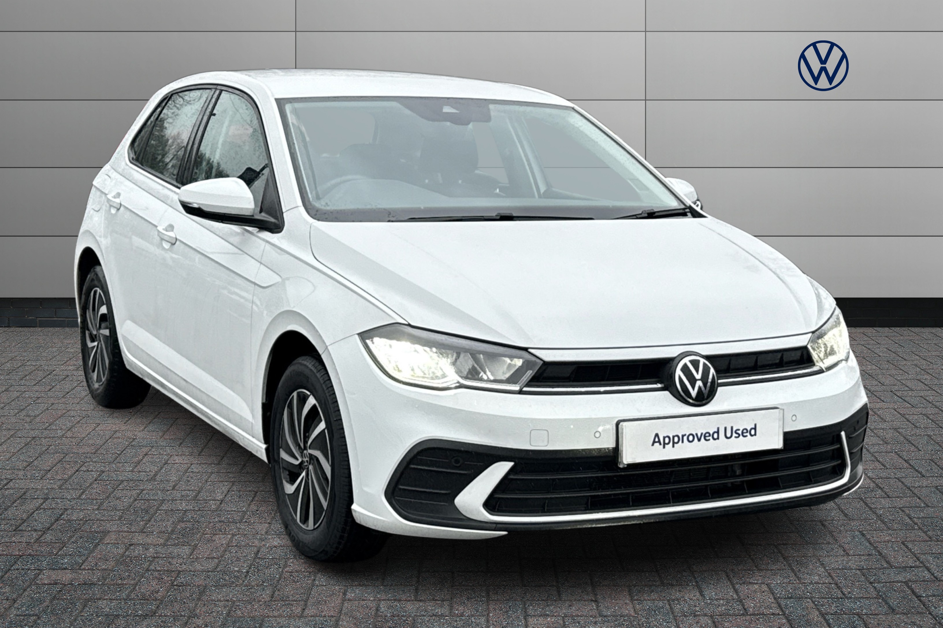 Main listing image - Volkswagen Polo