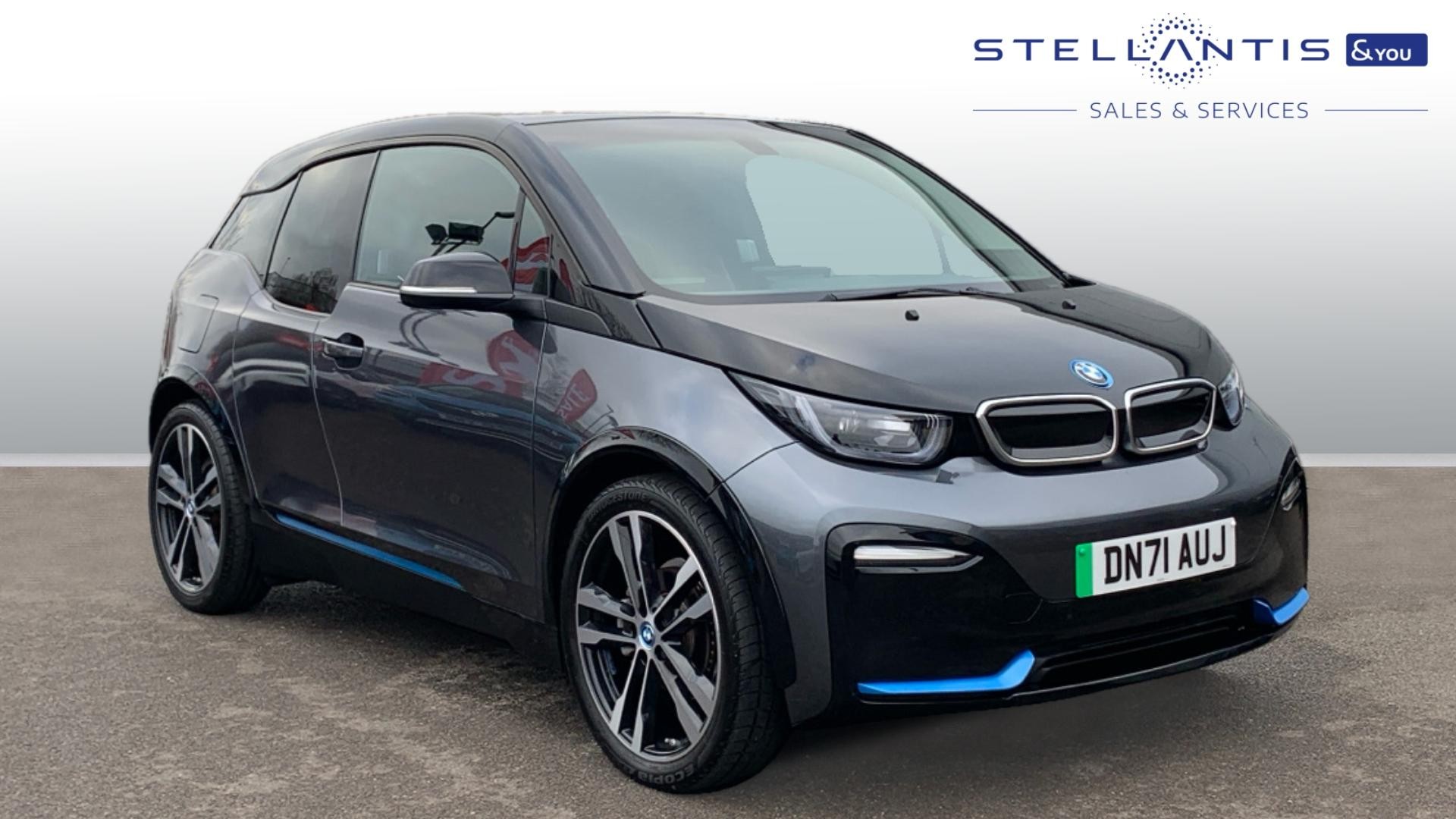 Main listing image - BMW i3