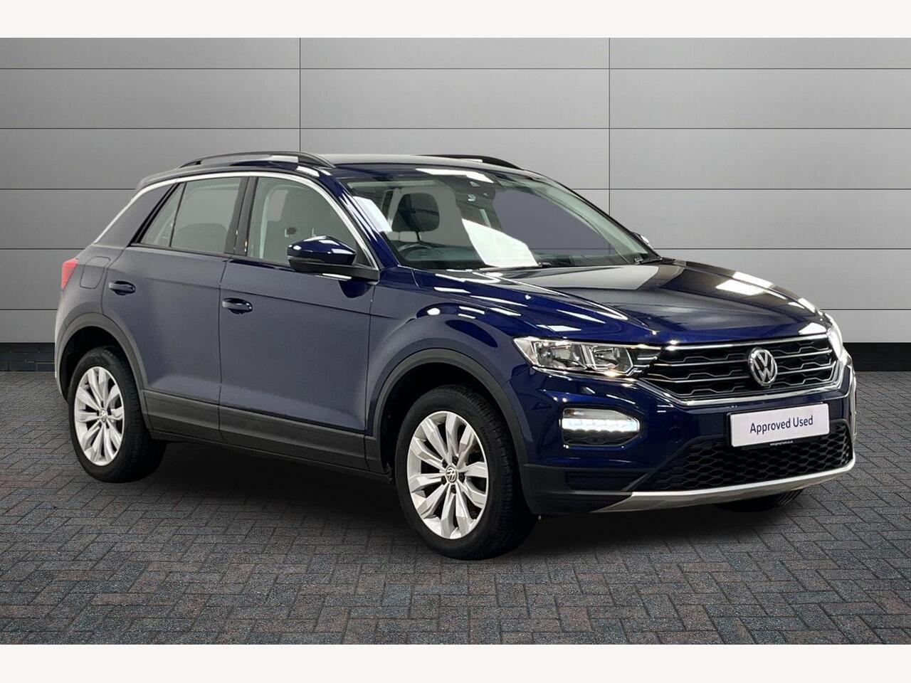Main listing image - Volkswagen T-Roc