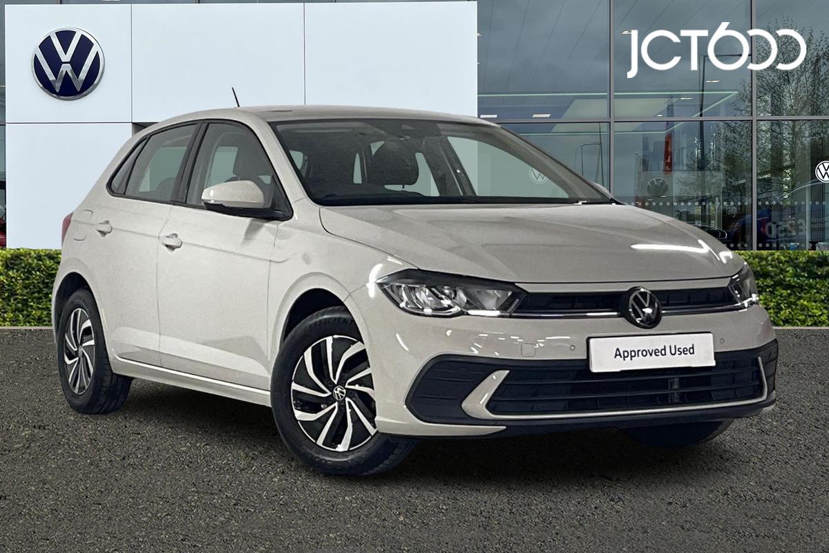 Main listing image - Volkswagen Polo