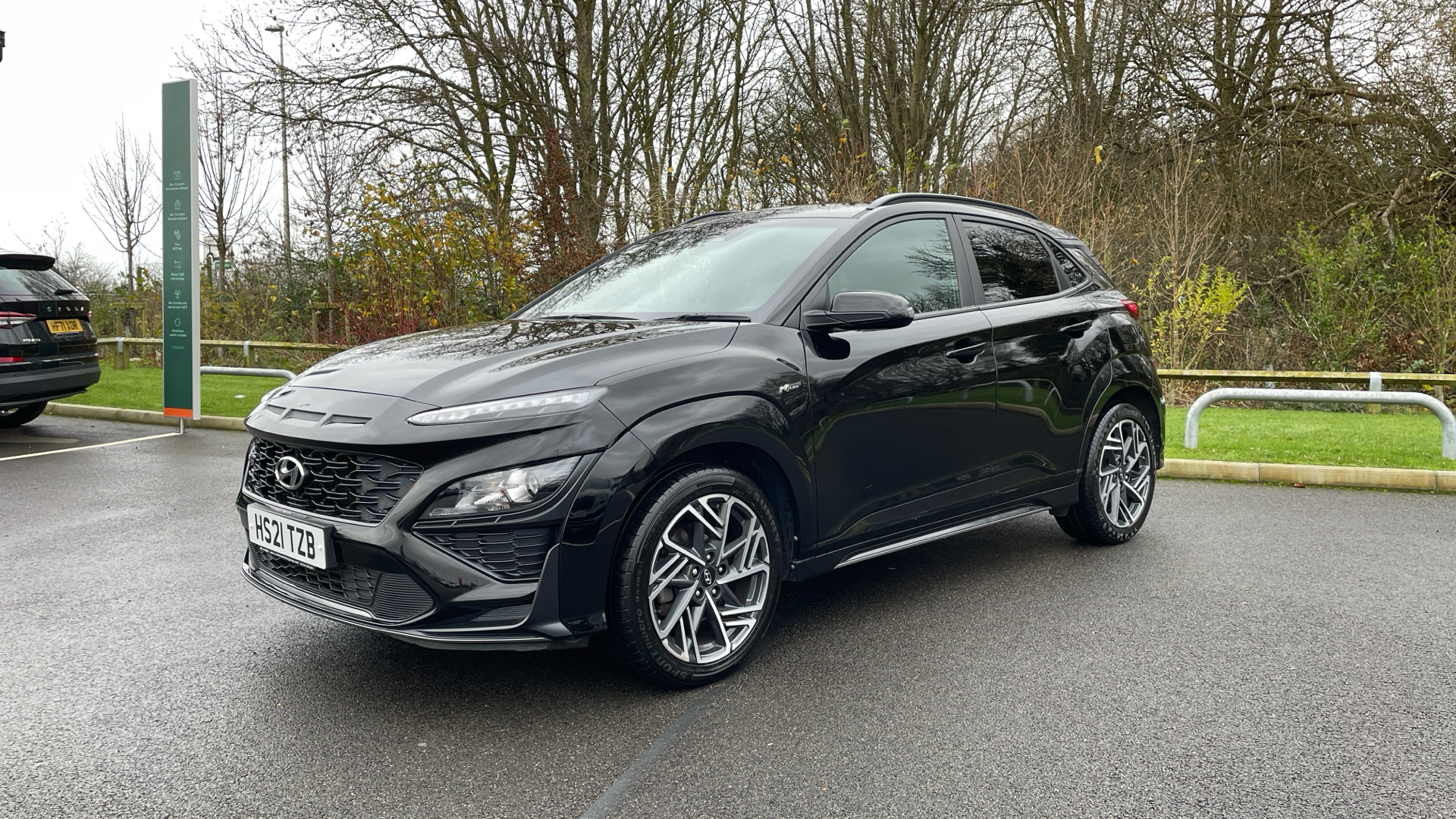 Main listing image - Hyundai Kona
