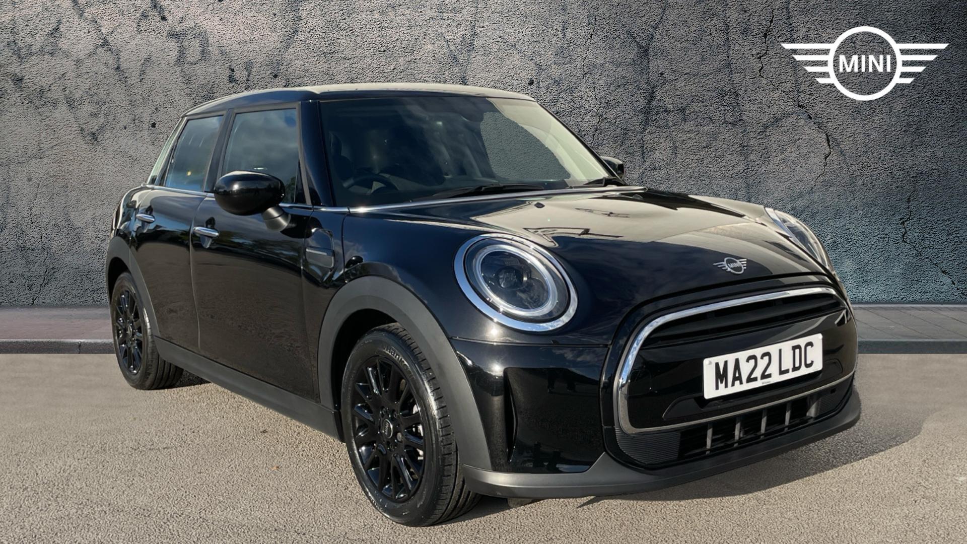 Main listing image - MINI Hatchback 5dr