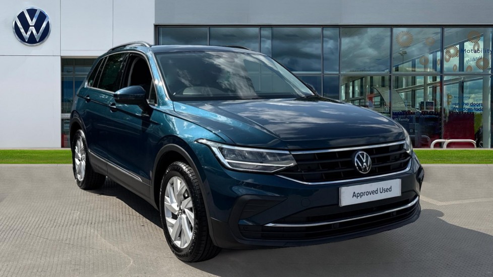 Main listing image - Volkswagen Tiguan