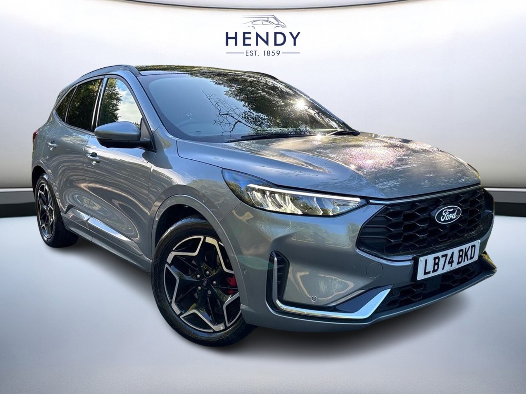 Main listing image - Ford Kuga