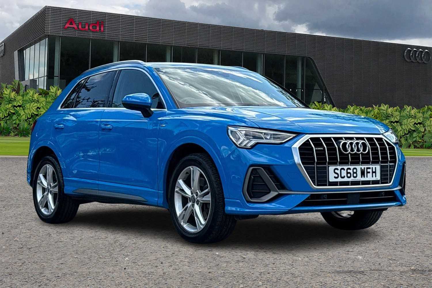 Main listing image - Audi Q3