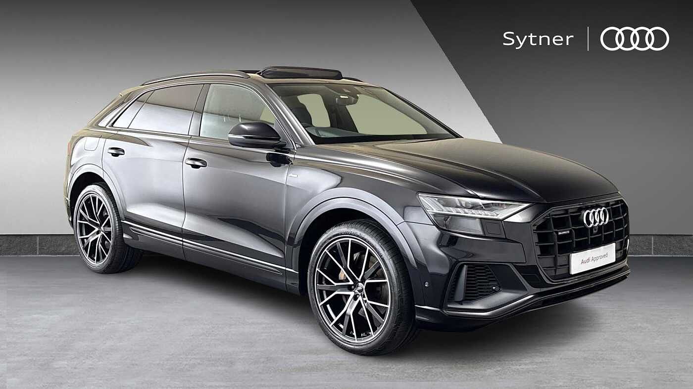 Main listing image - Audi Q8