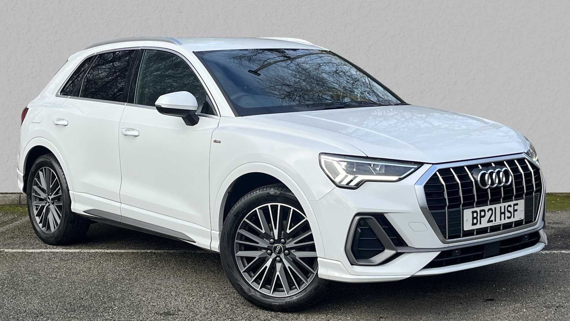 Main listing image - Audi Q3