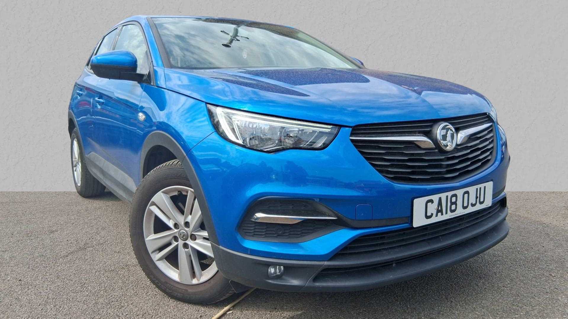 Main listing image - Vauxhall Grandland X