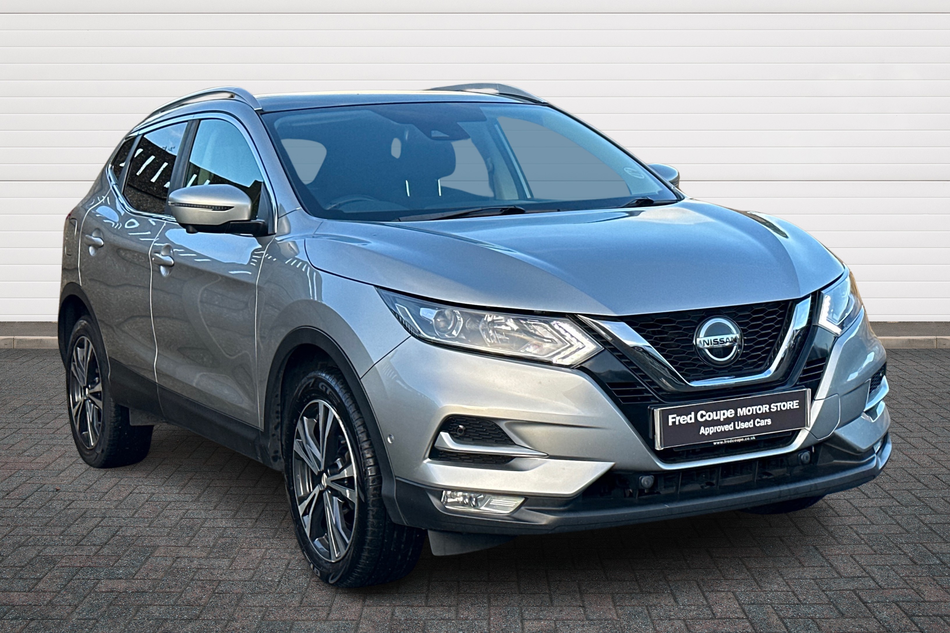 Main listing image - Nissan Qashqai