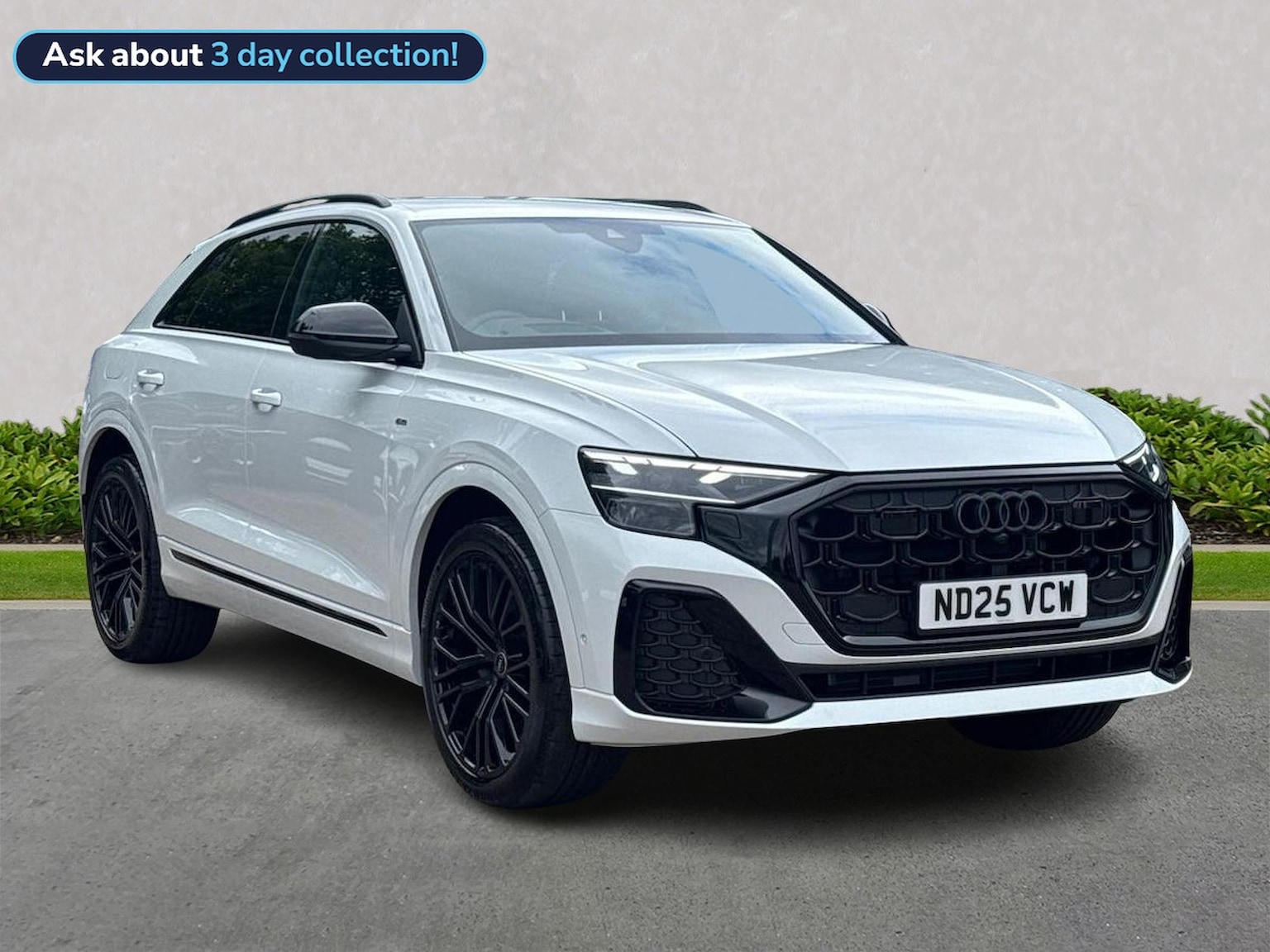Main listing image - Audi Q8