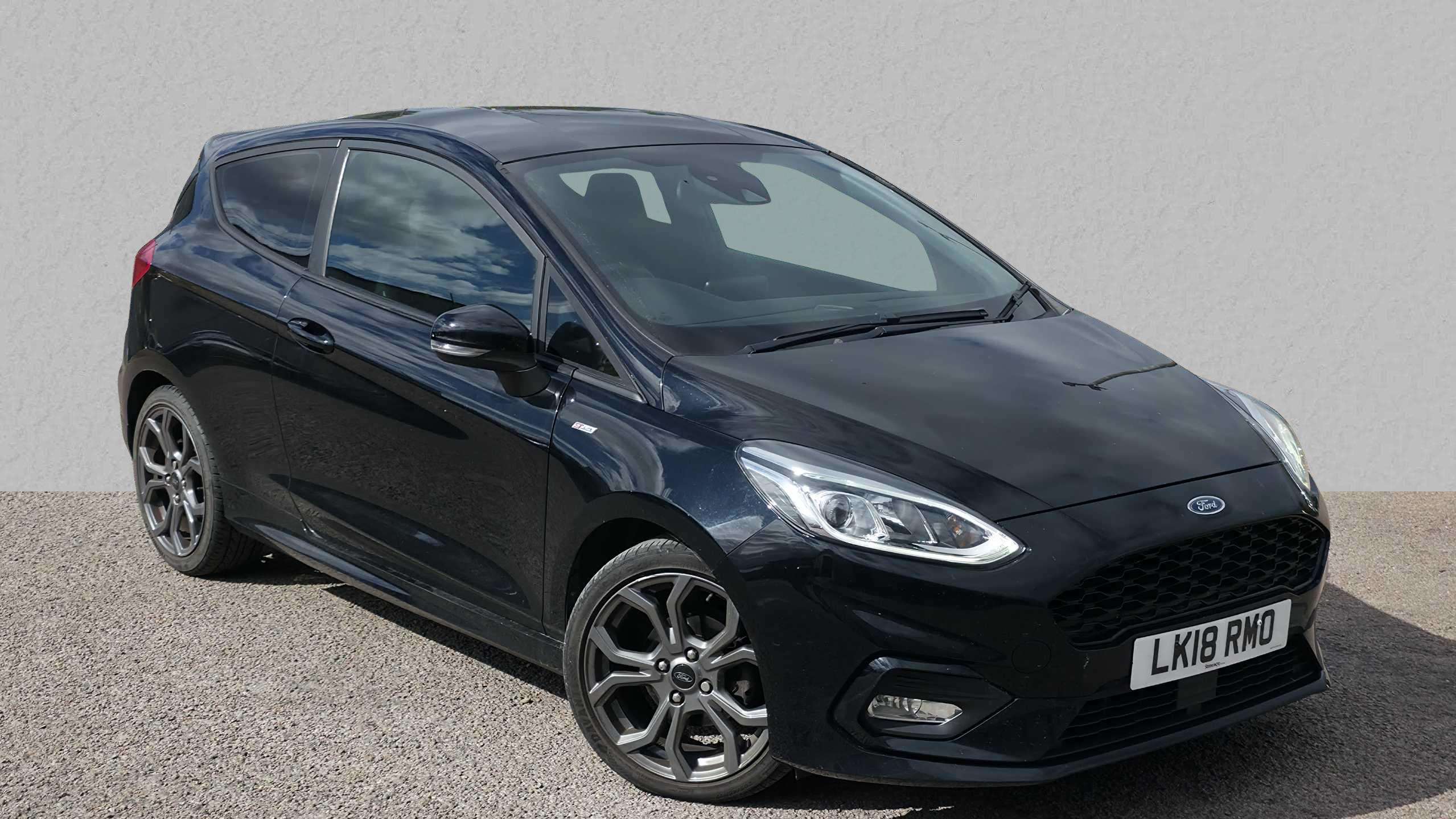 Main listing image - Ford Fiesta